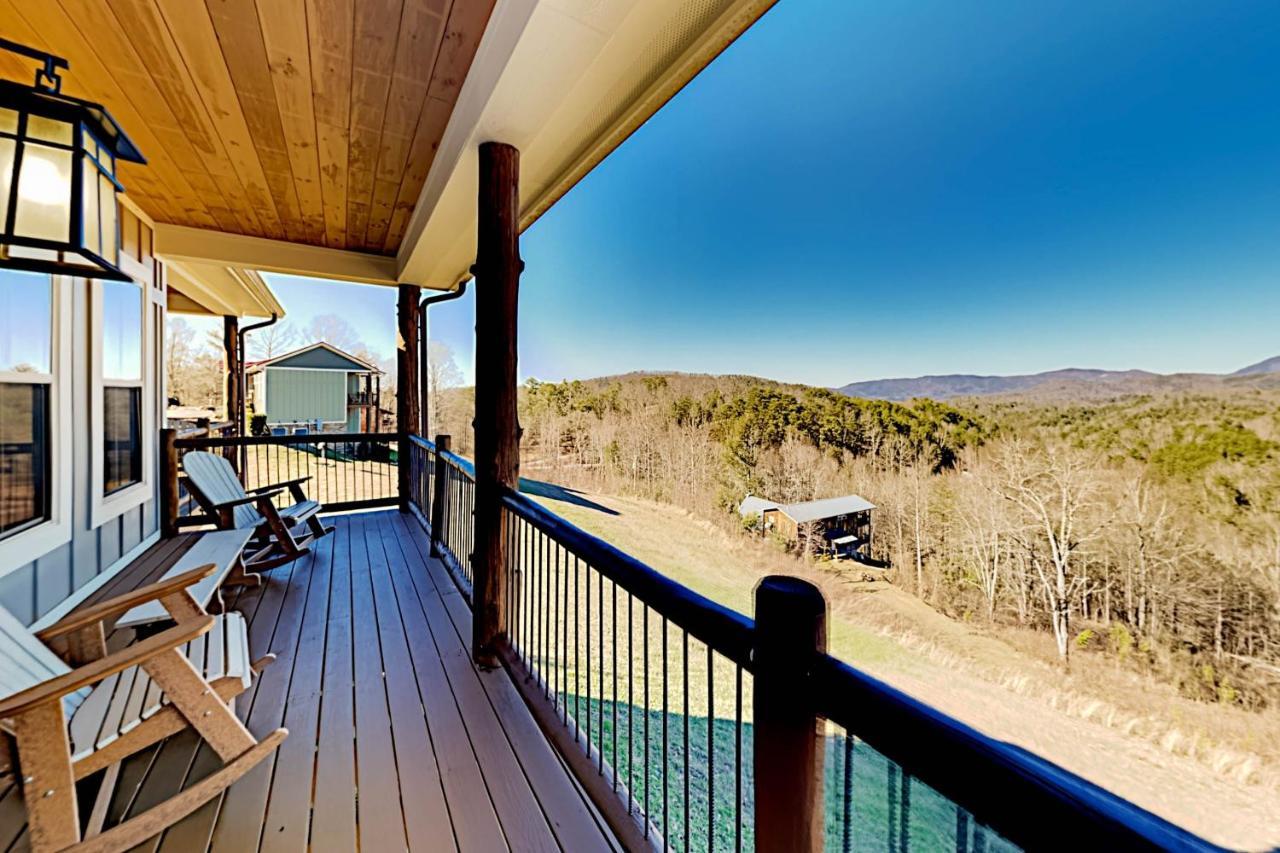 The Summit Of Locust Ridge - Luxe 3-Cabin Retreat Cabin Sevierville Exterior photo